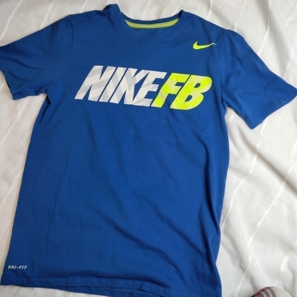 Nike blue short sleeves T- shirt with white and fluorescent green logo
